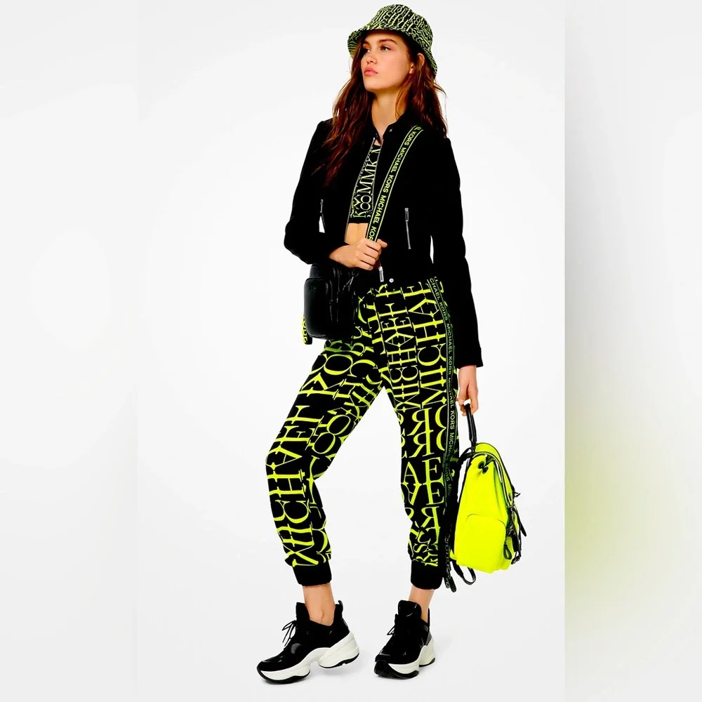 Michael Kors Newsprint Logo Cady Joggers Style #MU93H67BSG - Picture 2 of 13